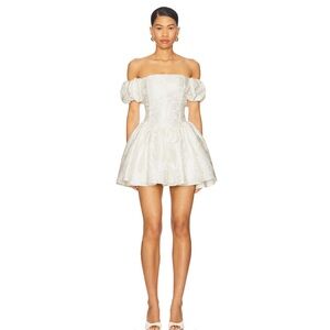 NWT Elodie Mini Dress in Ivory
Runaway The Label REVOLVE